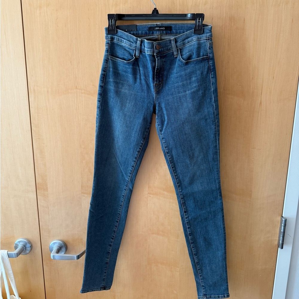 Jbrand super skinny mid rise 28